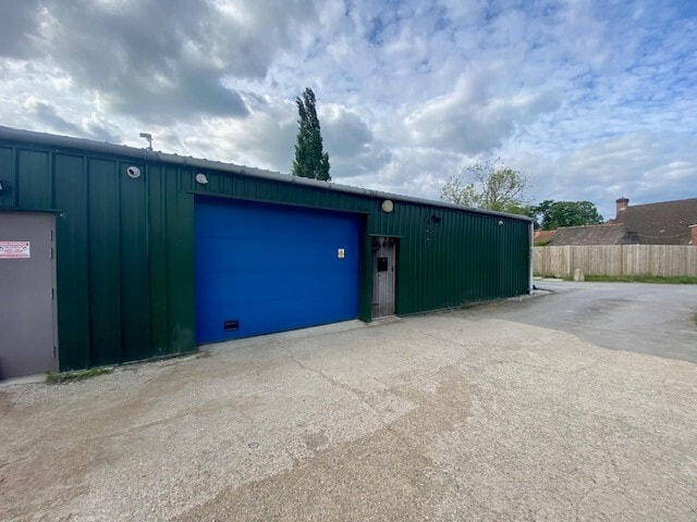Baughurst Rd, Baughurst for lease - Primary Photo - Image 1 of 3