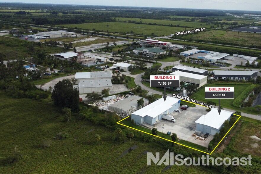 7328 Commercial Cir, Fort Pierce, FL à louer - Photo du bâtiment - Image 2 de 16