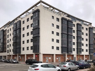 Plus de détails pour Calle Rabanal del camino, 15, Madrid - Commerce de détail à louer