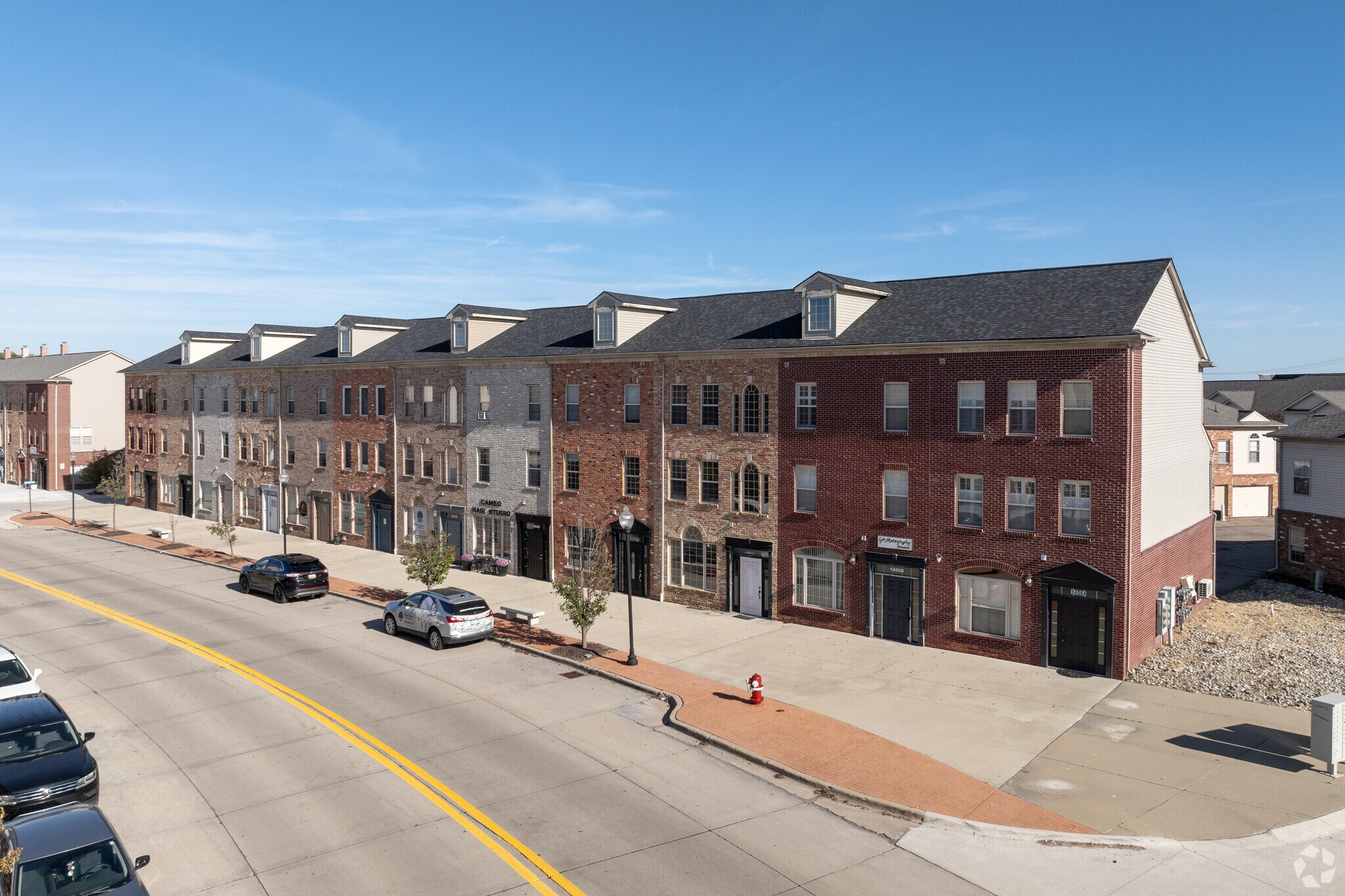 14064-14110 N Lakeside Blvd N, Shelby Township, MI à louer Photo du bâtiment- Image 1 de 9