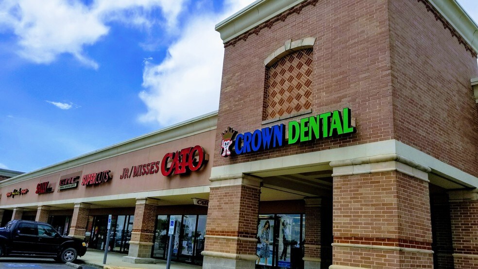 3100-3142 S Gordon St, Alvin, TX à louer - Photo du bâtiment - Image 2 de 8