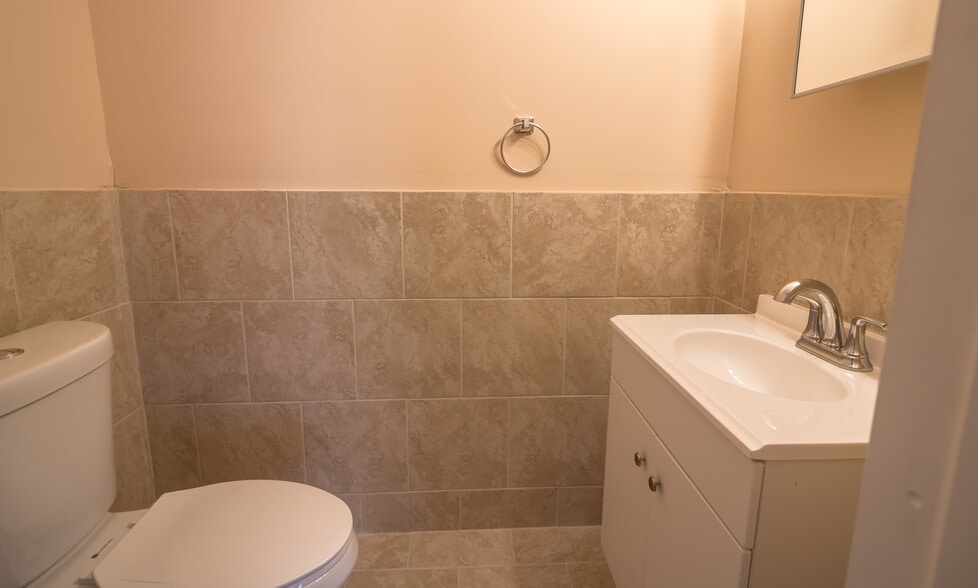 6002 Master St, Philadelphia, PA for sale - Building Photo - Image 3 of 12