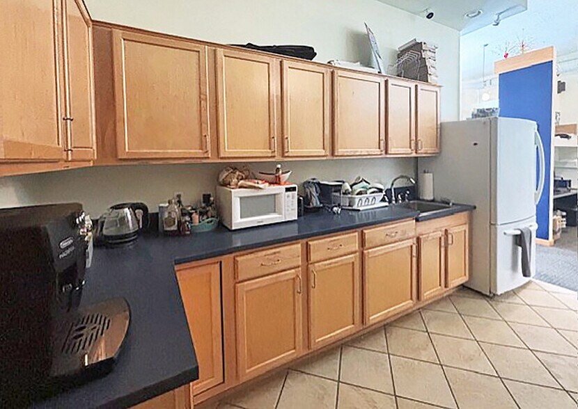 8101 San Pedro Dr NE, Albuquerque, NM à louer - Photo du bâtiment - Image 2 de 12
