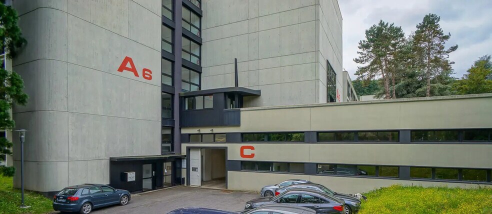 Bureau dans Les Ulis à louer - Photo du bâtiment - Image 3 de 4