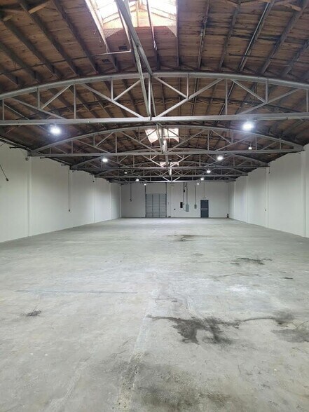 3503-3719 Polk St, Houston, TX à louer - Photo du bâtiment - Image 2 de 6