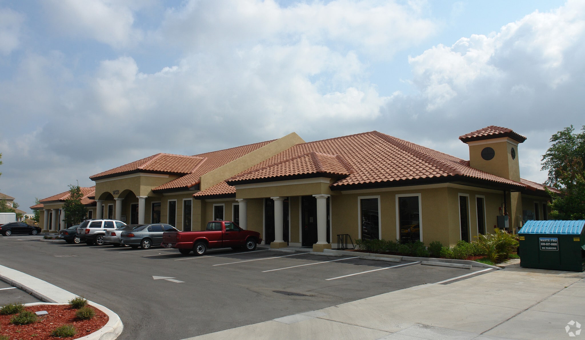 14131 Metropolis Ave, Fort Myers, FL for lease Building Photo- Image 1 of 14