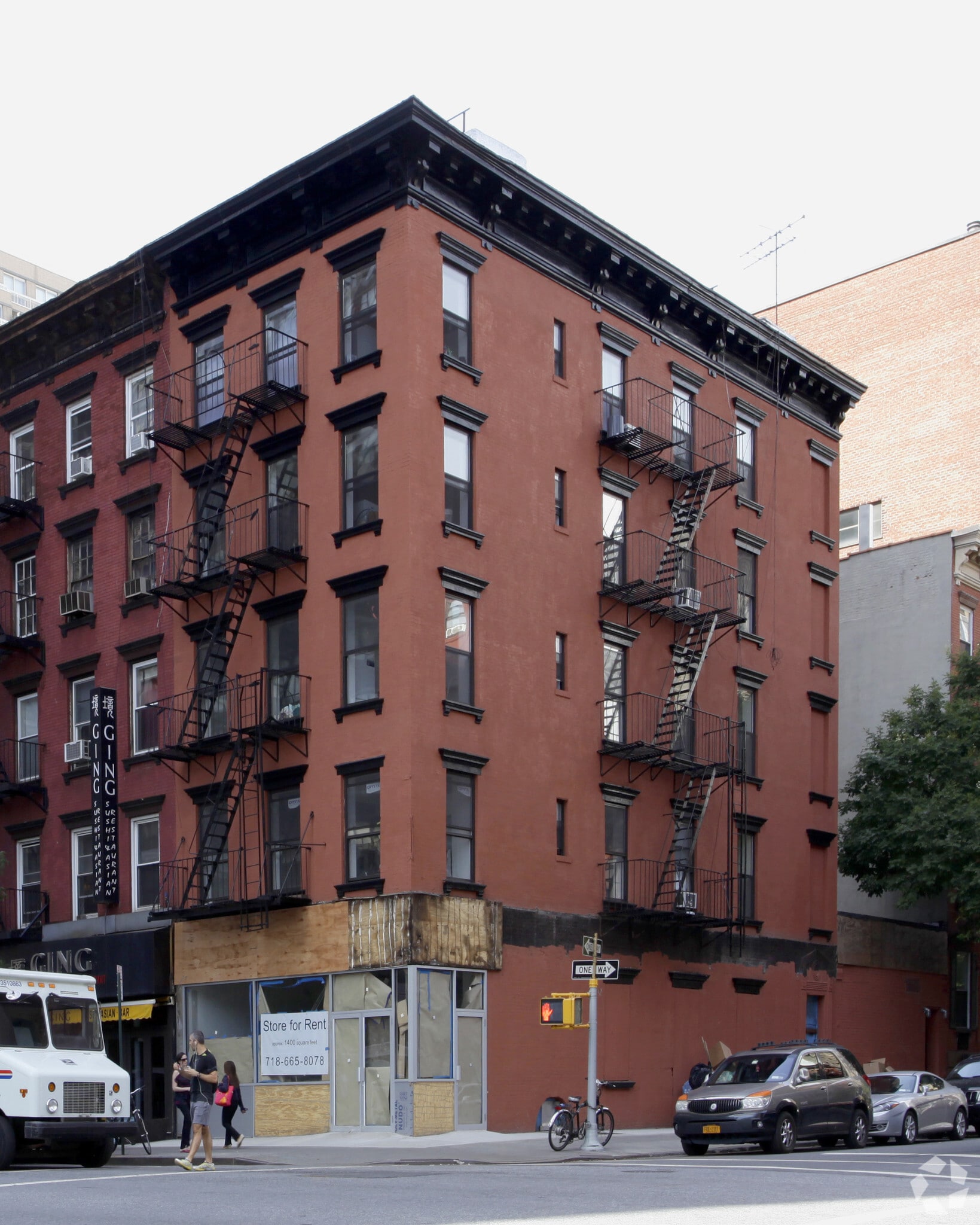 1566 Third Ave, New York, NY for lease Primary Photo- Image 1 of 7