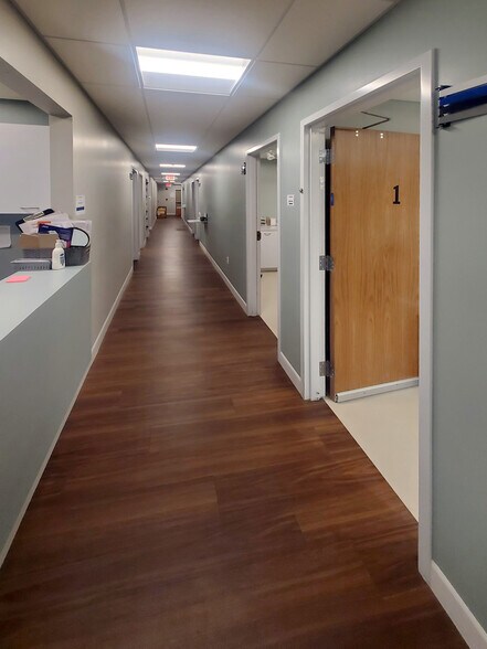 1060 Meyer Rd, Wentzville, MO à louer - Photo du bâtiment - Image 3 de 6