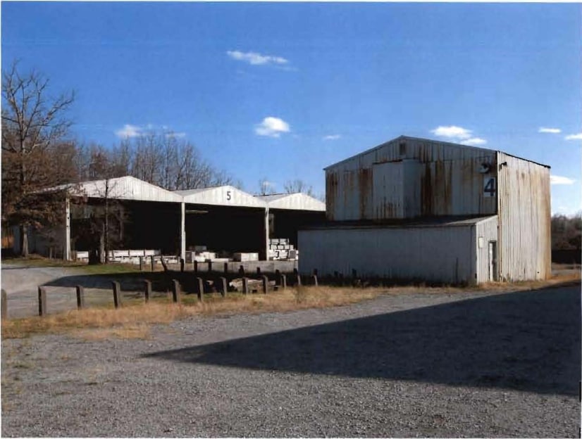 4981 Highway 70 E, White Bluff, TN for lease Primary Photo- Image 1 of 11