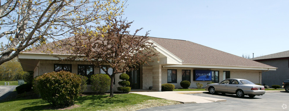 650 N Westhill Blvd, Appleton, WI for lease - Primary Photo - Image 1 of 1