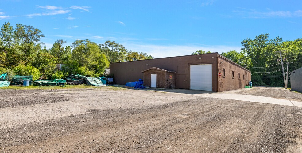 50633 Ryan Rd, Shelby Township, MI for sale - Building Photo - Image 2 of 7