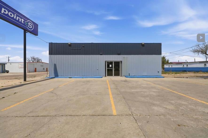 1570 E Yellowstone Hwy, Casper, WY à vendre - Photo du bâtiment - Image 2 de 8