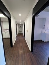 435 N Roxbury Dr, Beverly Hills, CA for lease Interior Photo- Image 2 of 10