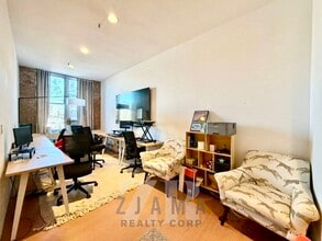 18-24 Bridge St, Brooklyn, NY for lease Interior Photo- Image 2 of 6