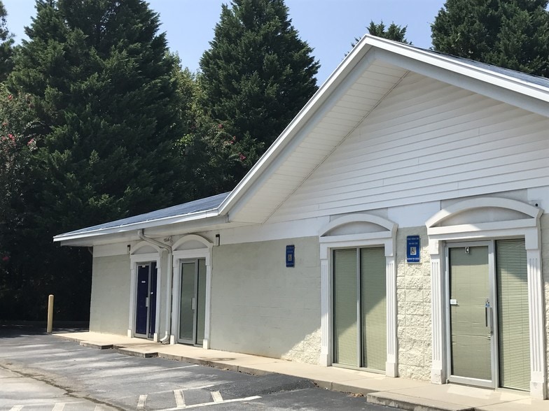 2495 Eastgate Pl, Snellville, GA for sale - Building Photo - Image 3 of 10