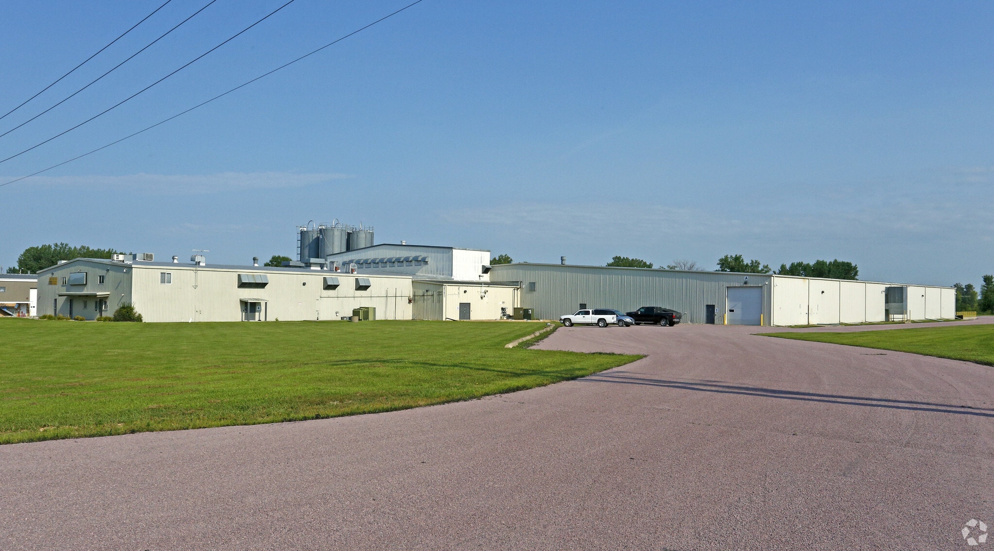 480 Industrial Rd, Mankato, MN for lease Primary Photo- Image 1 of 13
