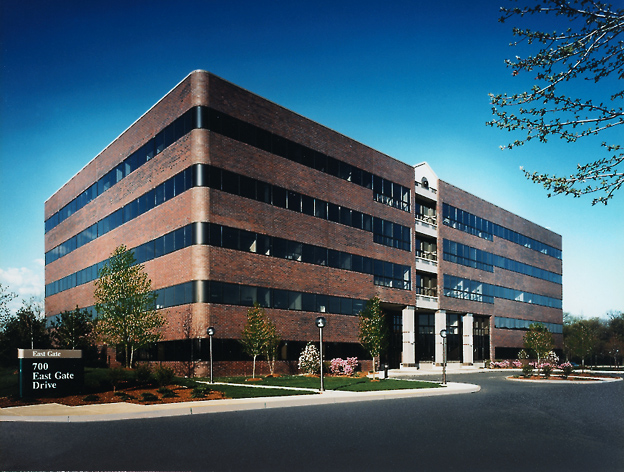 700 East Gate Dr, Mount Laurel, NJ for lease - Building Photo - Image 2 of 9