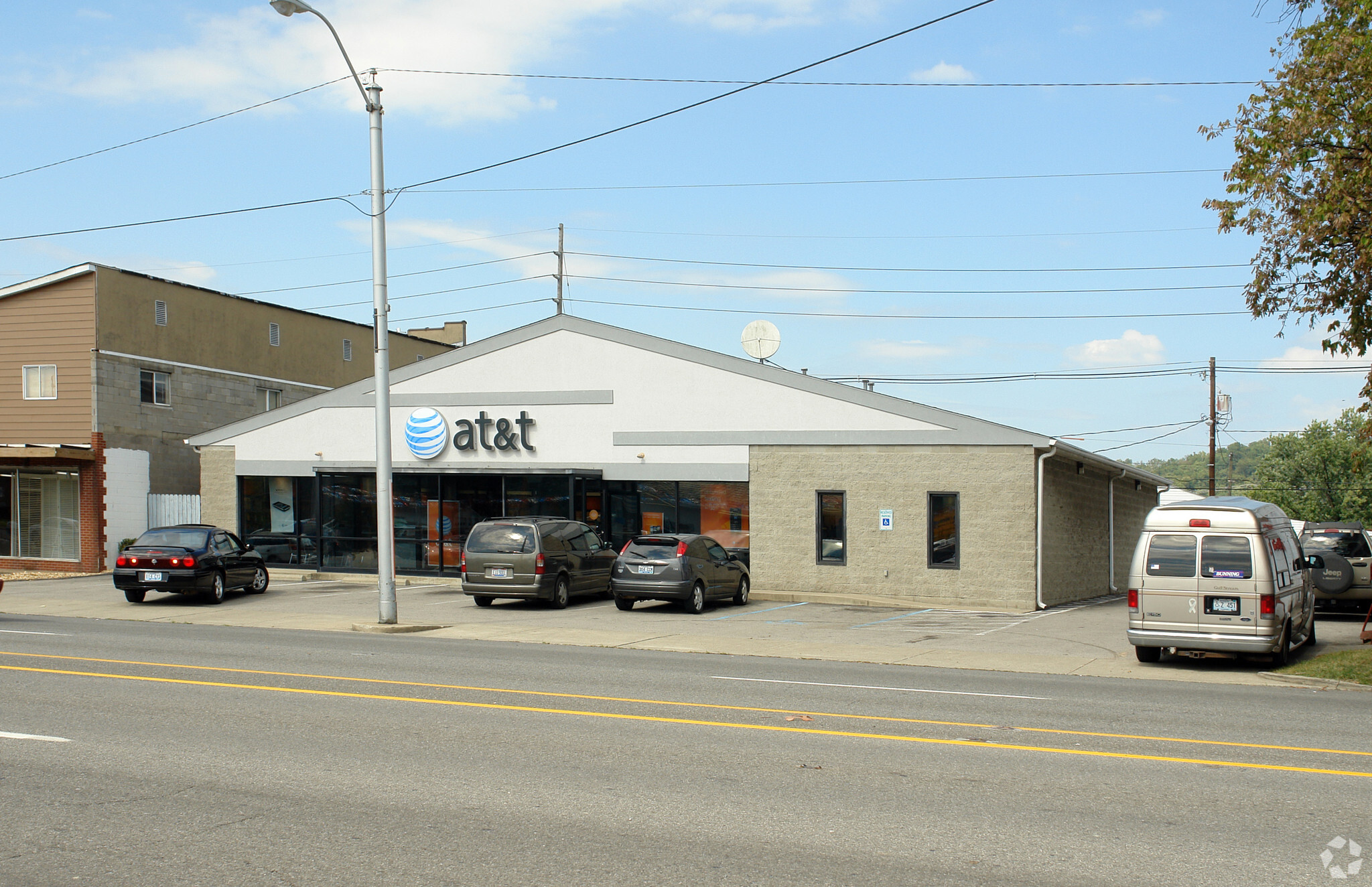 817 Winchester Ave, Ashland, KY for sale Primary Photo- Image 1 of 1