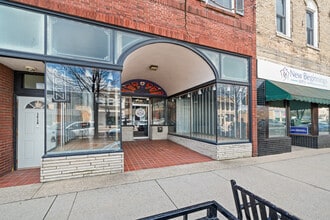 141 W Main St, Whitewater, WI for lease Building Photo- Image 1 of 5