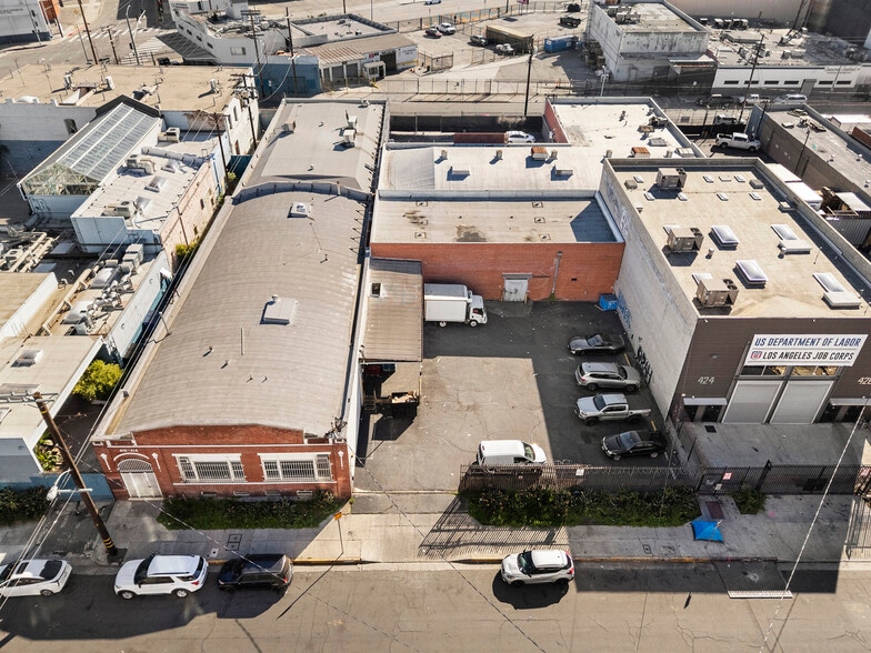 410-414 Towne Ave, Los Angeles, CA for sale - Aerial - Image 2 of 52