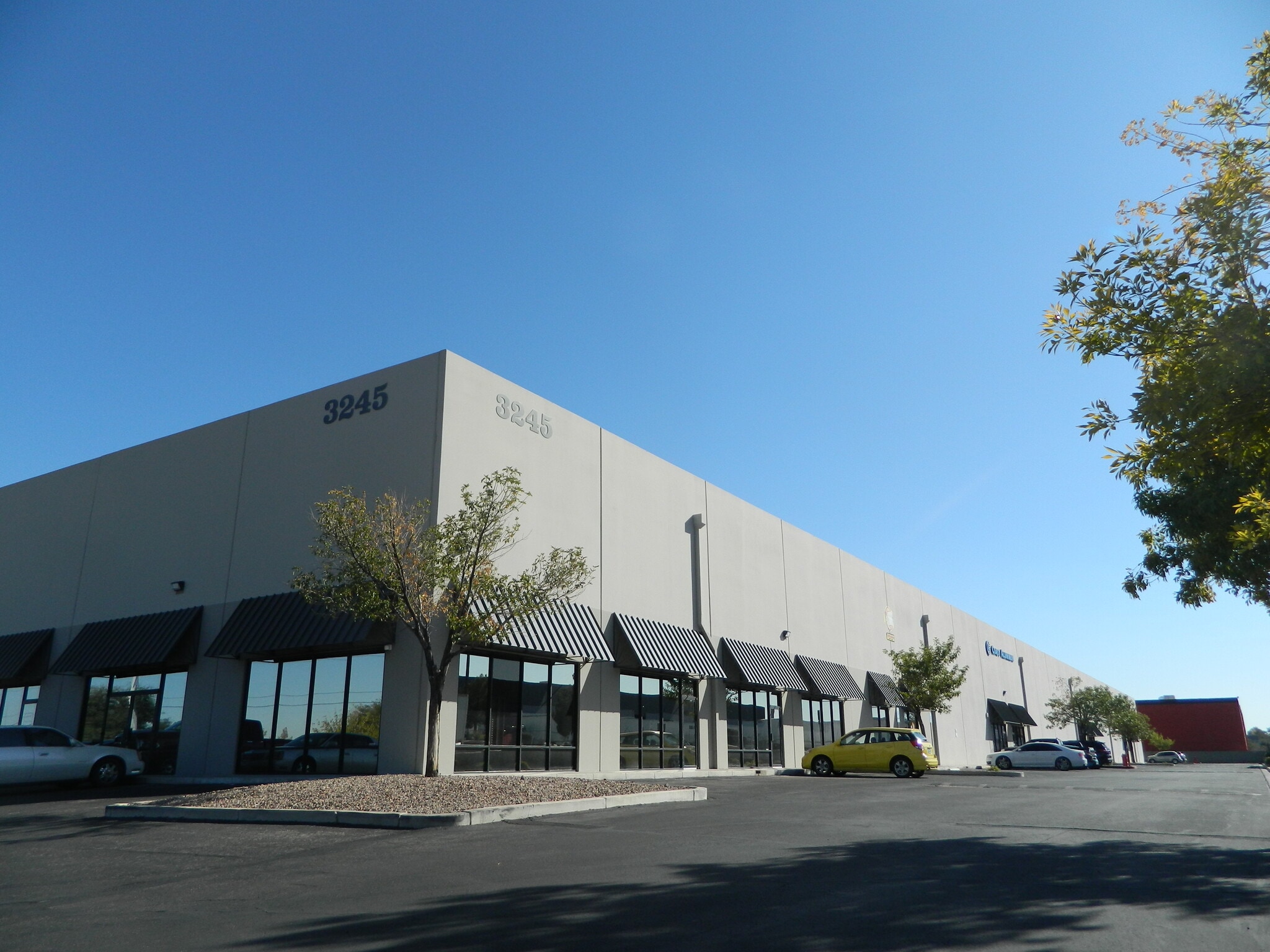 3245 E Patrick Ln, Las Vegas, NV for lease Primary Photo- Image 1 of 5