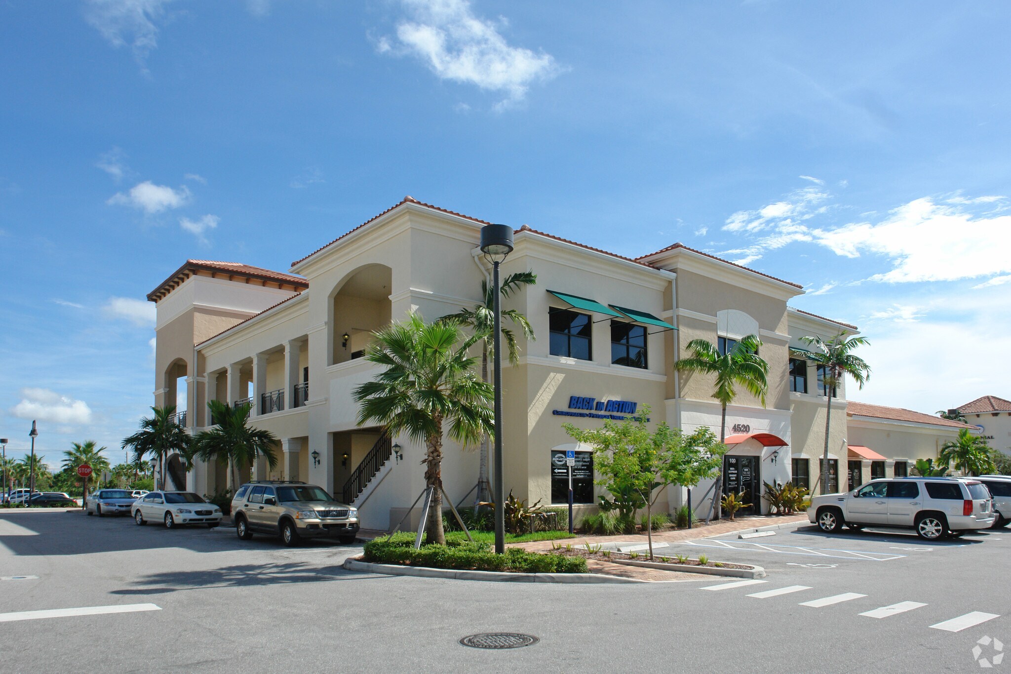 4500-4750 Donald Ross Rd, Palm Beach Gardens, FL à louer Photo principale- Image 1 de 3