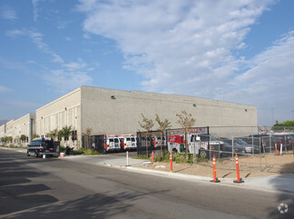 Plus de détails pour 10010 Remmet Ave, Chatsworth, CA - Industriel/Logistique à louer