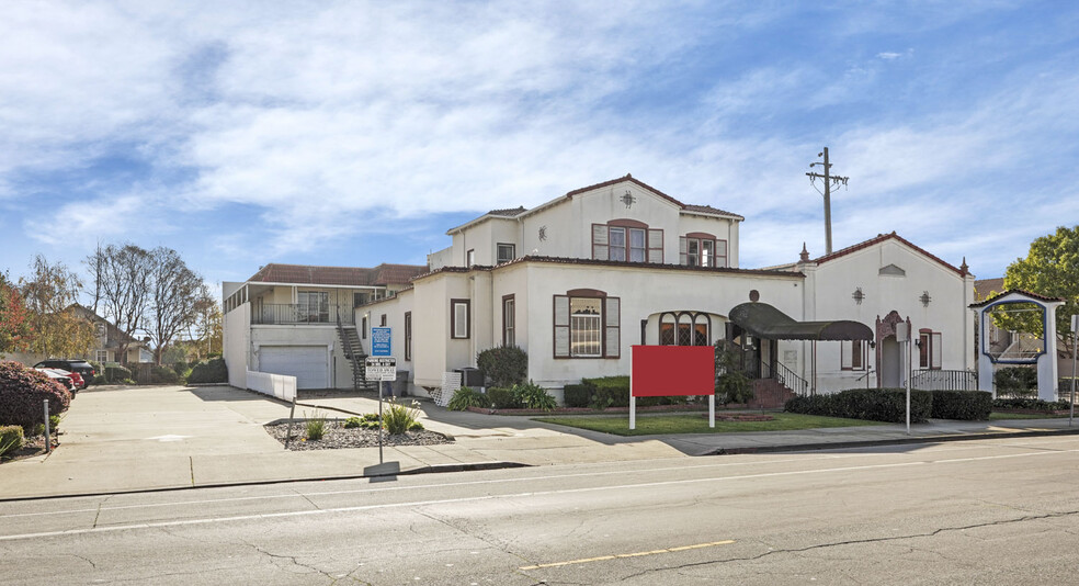 1370 Santa Rosa St, San Leandro, CA for sale - Building Photo - Image 1 of 30