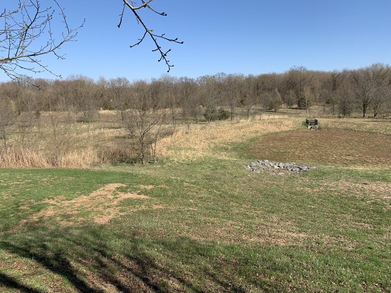 1805 Addison Ct, Frederick, MD à vendre - Photo du bâtiment - Image 2 de 8