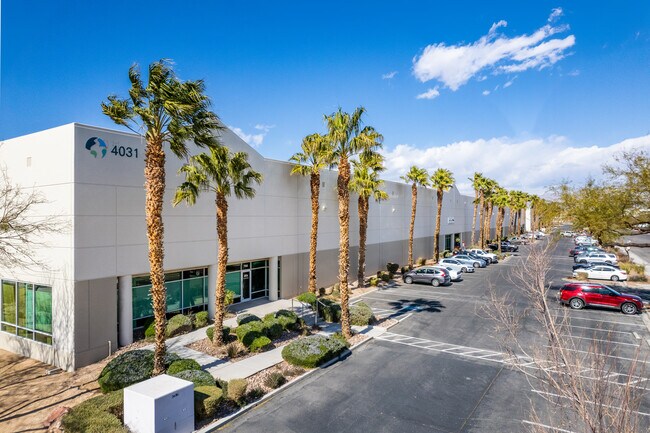 Plus de détails pour 4031 Industrial Center Dr, North Las Vegas, NV - Industriel à louer