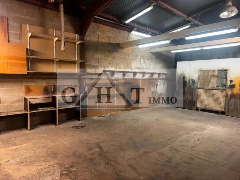 Industrial in Chennevières-sur-Marne for lease - Interior Photo - Image 2 of 4