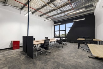 87 Gladstone St, SOUTH MELBOURNE for lease Interior Photo- Image 2 of 7