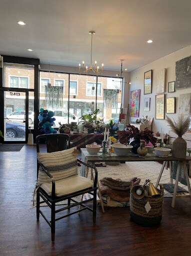 4219 W Lawrence Ave, Chicago, IL à louer - Photo du bâtiment - Image 2 de 7