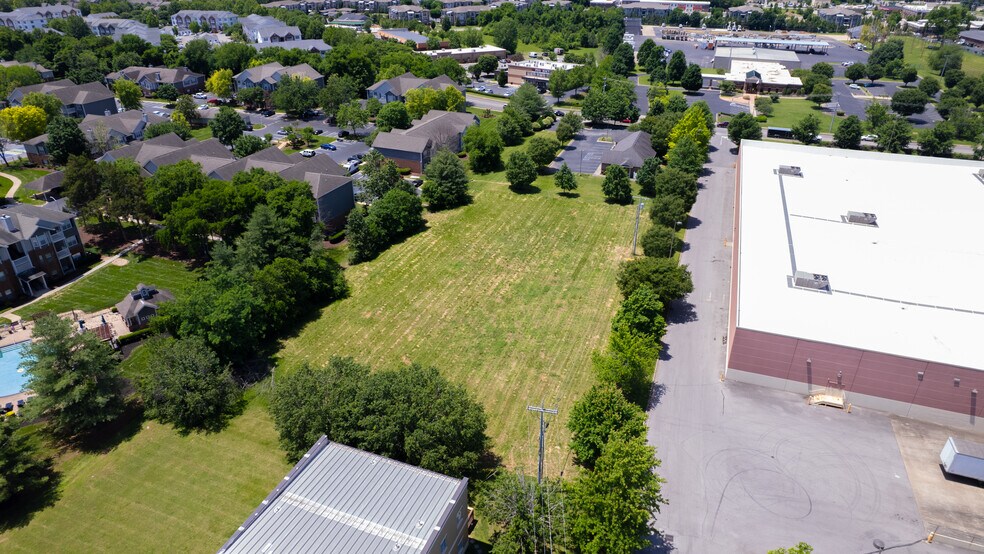 337 St Andrews dr, Murfreesboro, TN à vendre - Photo du bâtiment - Image 2 de 11