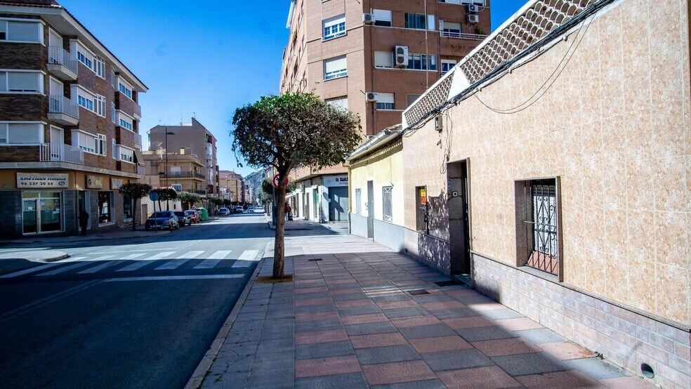 Terrain dans Petrer, Alicante à vendre - Photo du bâtiment - Image 3 de 8