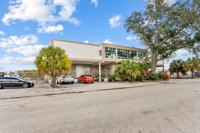 More details for 2902 Tuxedo Ave, West Palm Beach, FL - Industrial for Lease