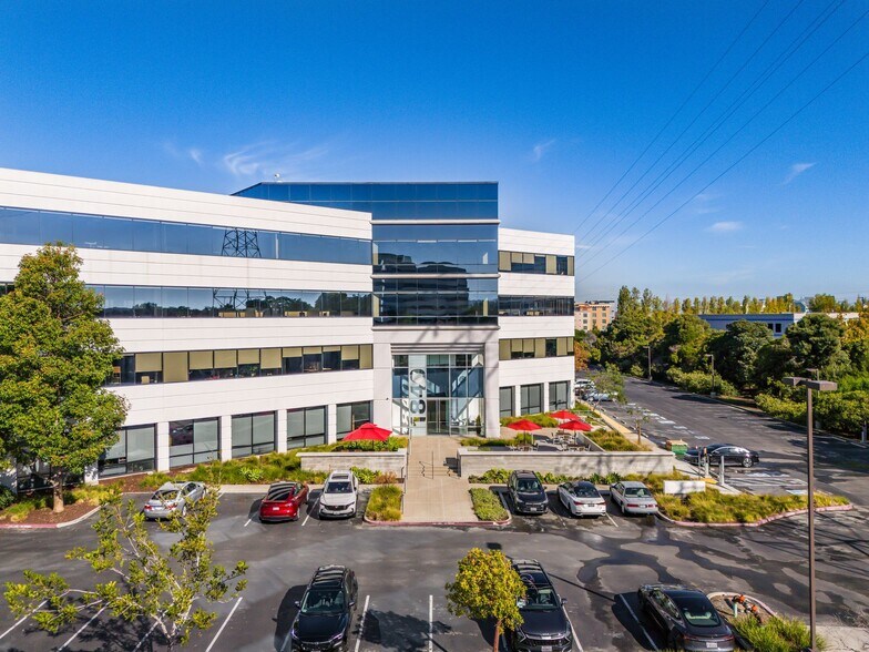 1840 Gateway Dr, San Mateo, CA à louer - Photo du bâtiment - Image 2 de 26