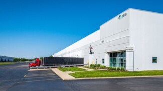 Plus de détails pour 2939-2979 Crescentville Rd, West Chester, OH - Industriel à louer