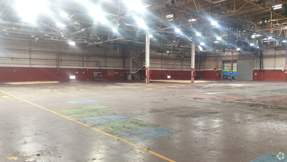 Industrial in Ajalvir, Madrid for lease - Building Photo - Image 2 of 5