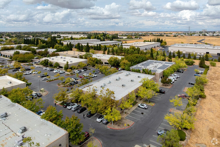 1328 Blue Oaks Blvd, Roseville, CA for lease - Aerial - Image 3 of 3