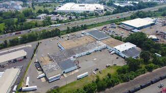 Plus de détails pour 222 Universal Dr, North Haven, CT - Local d'activités, Industriel à louer