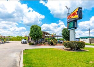 6767 W Port Arthur Rd, Port Arthur, TX for lease Interior Photo- Image 2 of 18