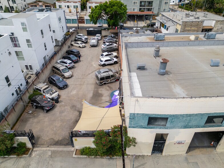 2224 W Temple St, Los Angeles, CA à vendre - Photo du bâtiment - Image 3 de 11