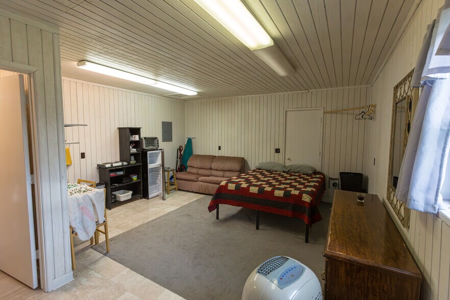 2213 Main St E, Thompson Falls, MT à vendre - Photo du bâtiment - Image 2 de 66