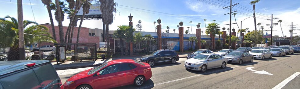 2305 Lincoln Blvd, Venice, CA for lease - Building Photo - Image 3 of 3