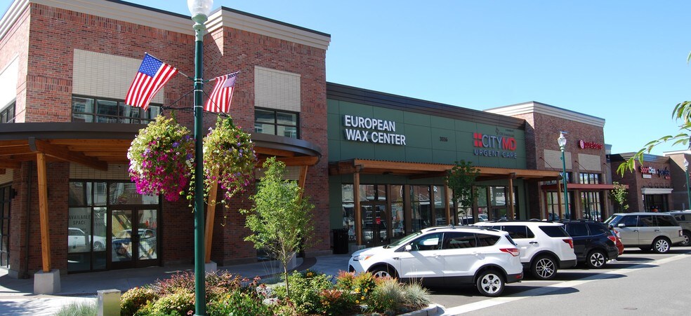 3515 Market Pl W, University Place, WA à louer - Photo du bâtiment - Image 2 de 6