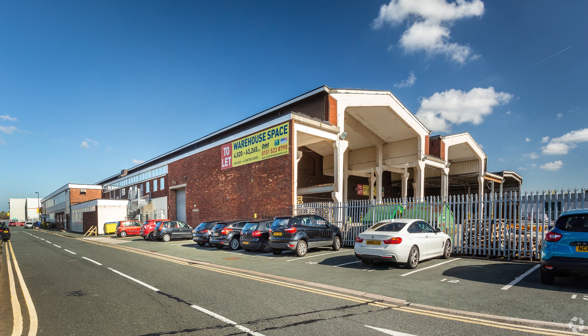 Aintree Way, Liverpool for lease Primary Photo- Image 1 of 3