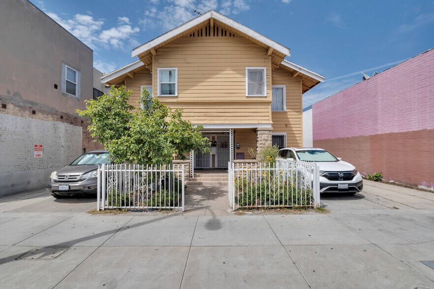 2113 Venice Blvd, Los Angeles, CA à vendre - Photo du bâtiment - Image 1 de 20