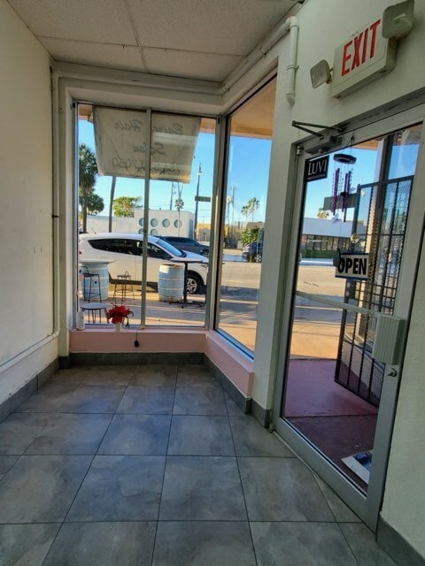 1016 71st St, Miami Beach, FL à louer Photo du bâtiment- Image 1 de 2