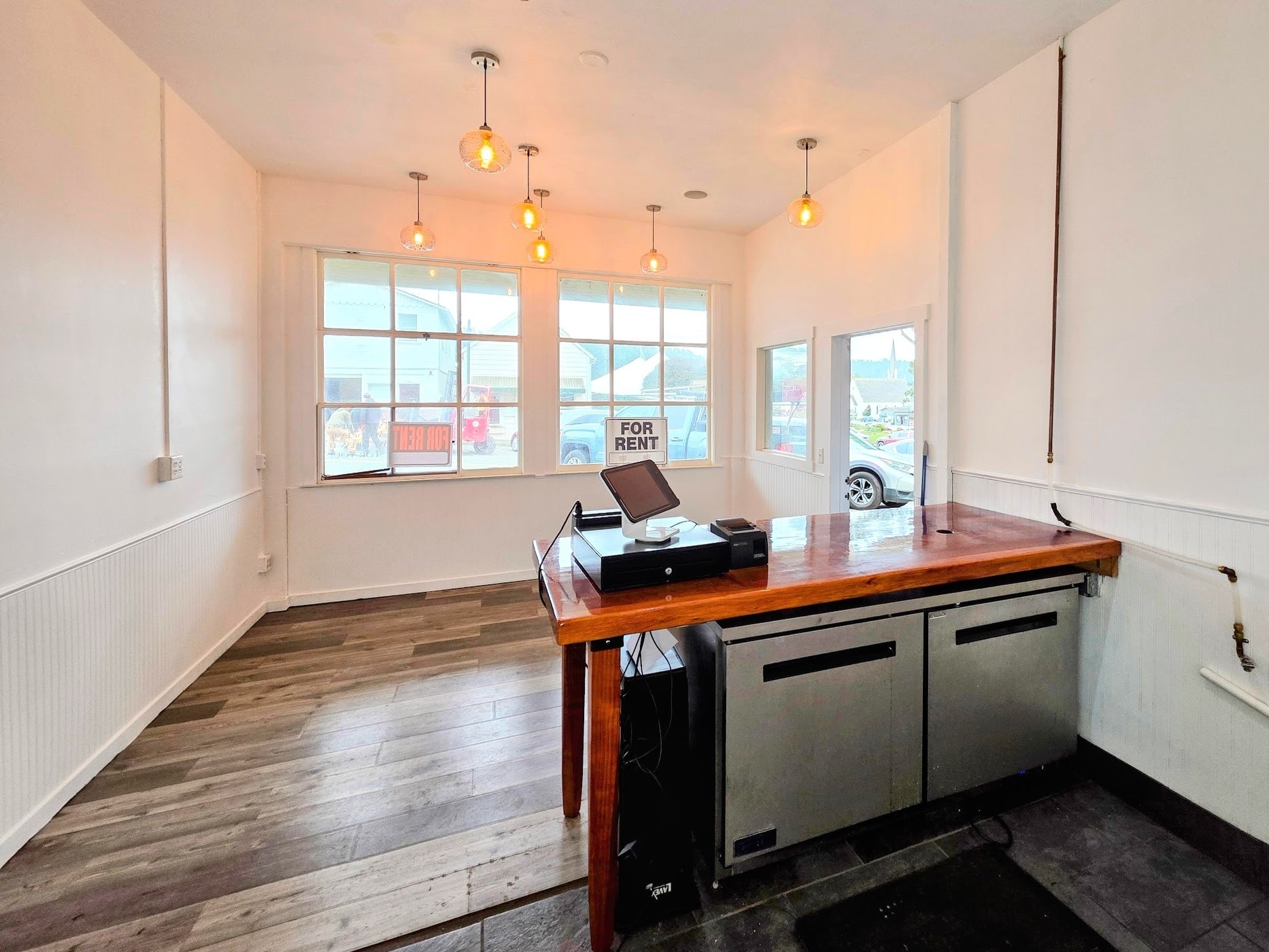 10450 Lansing St, Mendocino, CA for lease Primary Photo- Image 1 of 15